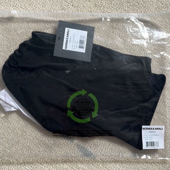 Norma Kamali Side Drape asymmetrical Mini Skirt - Picture 6 of 10